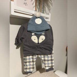 3 Piece Jogging Set 6/9M, new with tags